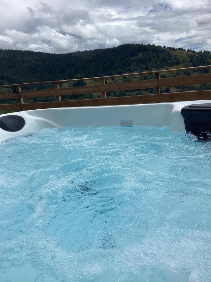 Les Chalets Bambi & Jacuzzi Privatif La Bresse Exterior foto